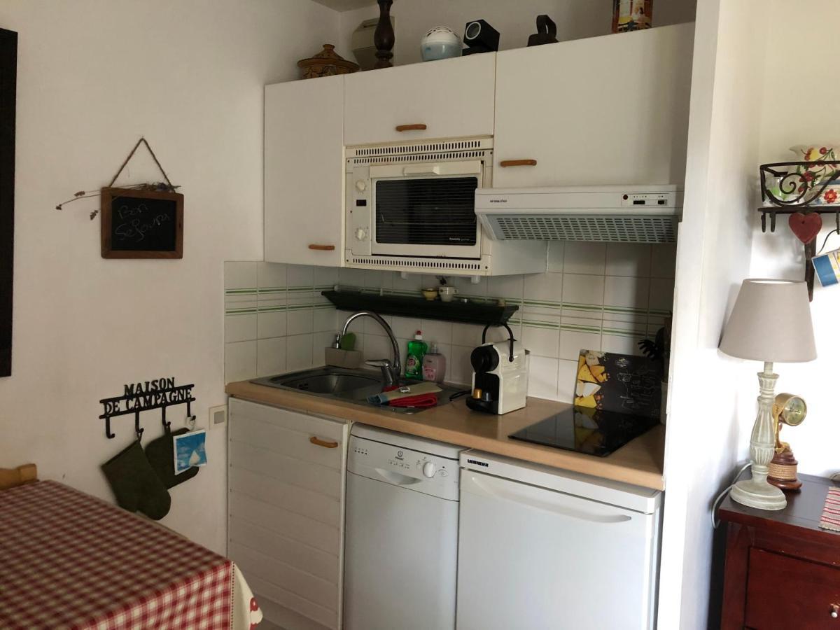 Studio En Rez De Jardin -"Le Petit Nid" A Trouville Esterno foto