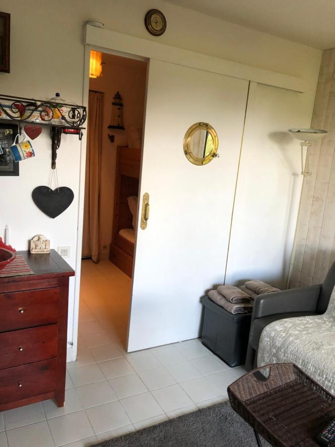 Studio En Rez De Jardin -"Le Petit Nid" A Trouville Esterno foto